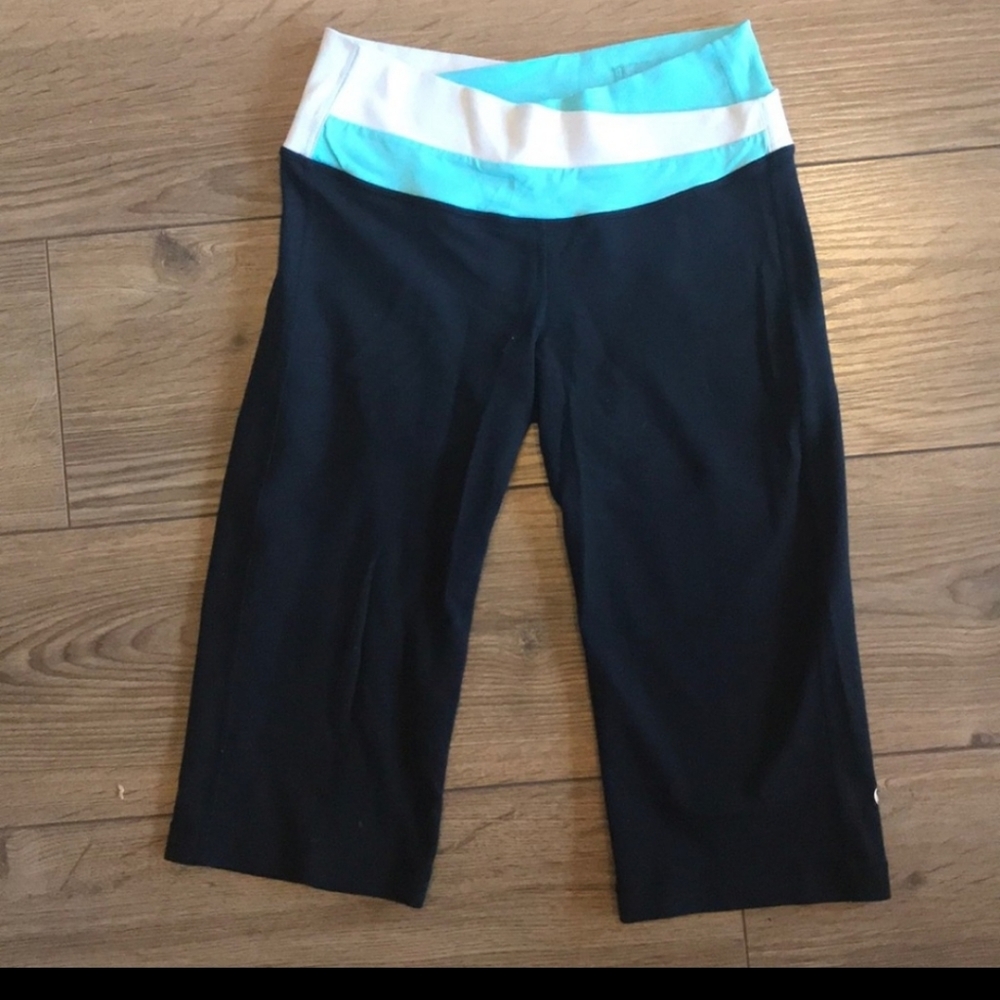 Lululemon Astro Crop Wide Leg Pants 4